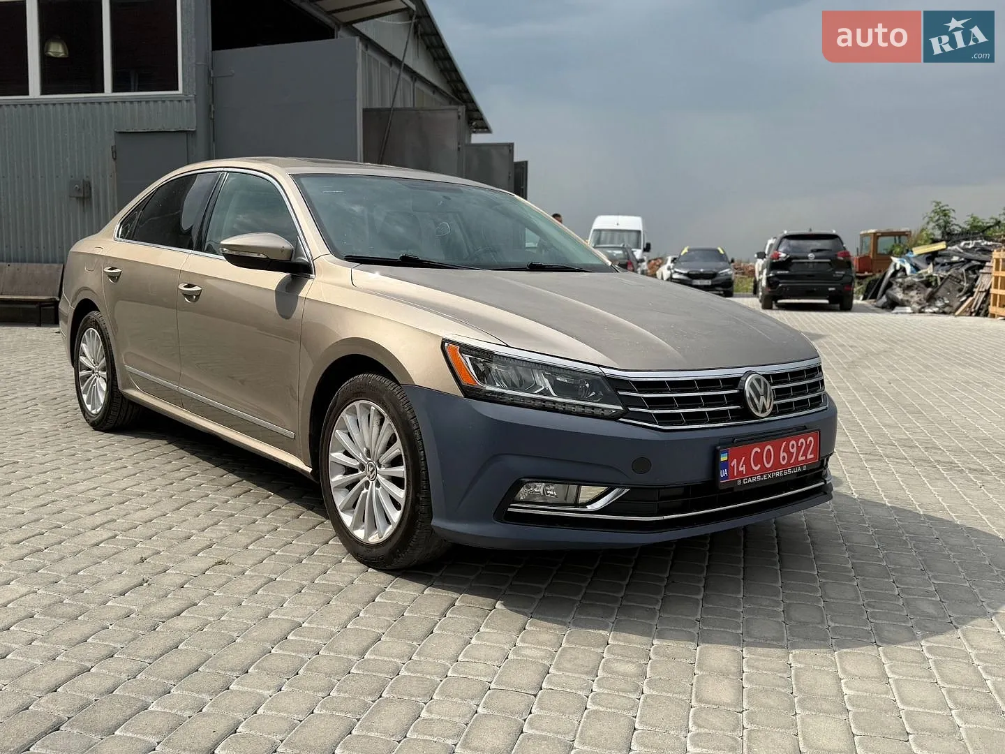 Volkswagen Passat, 2016