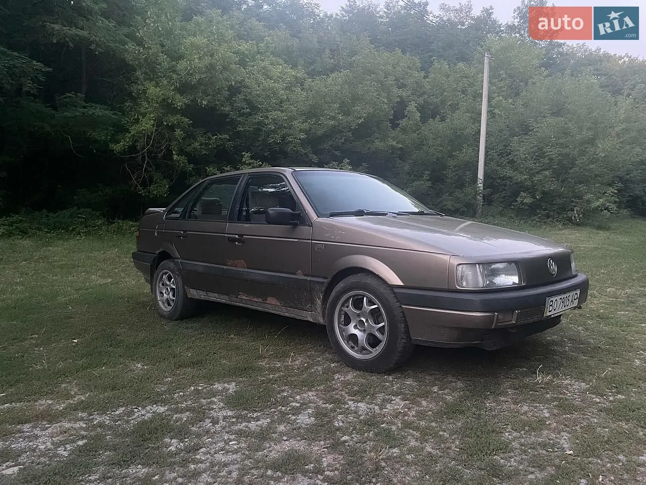 Volkswagen Passat, 1989