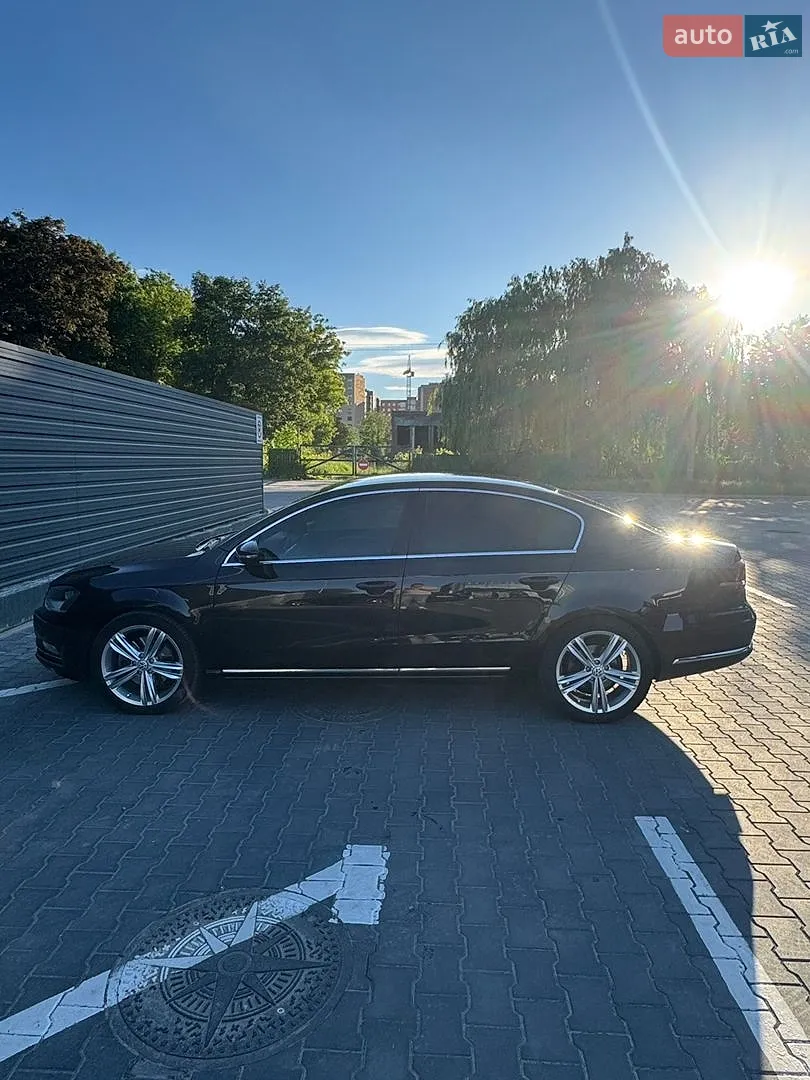 Volkswagen Passat, 2011