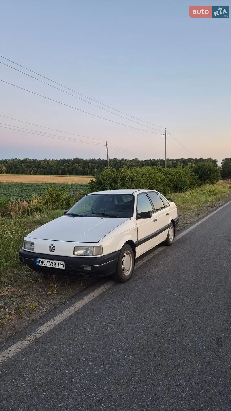 Volkswagen Passat, 1988