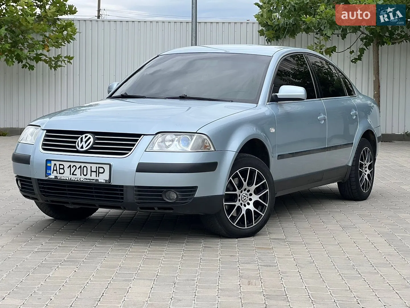 Volkswagen Passat, 2002