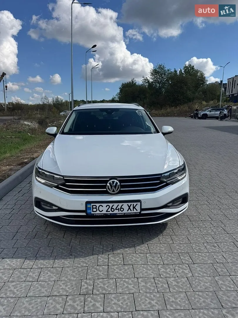Volkswagen Passat, 2020