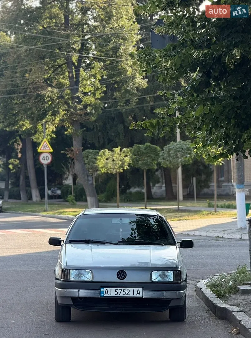 Volkswagen Passat, 1991