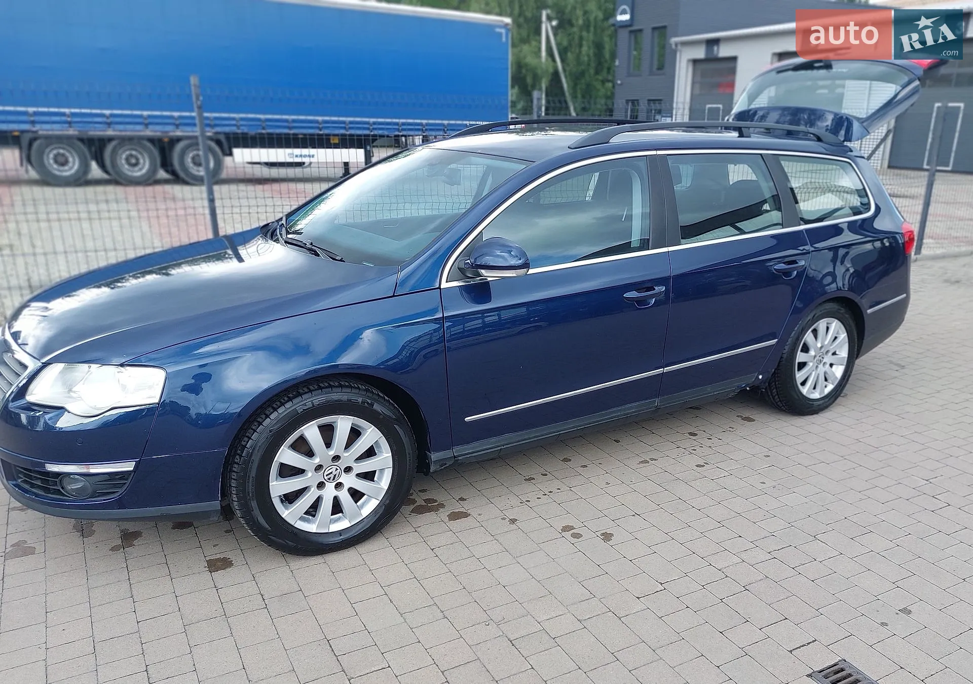 Volkswagen Passat, 2010