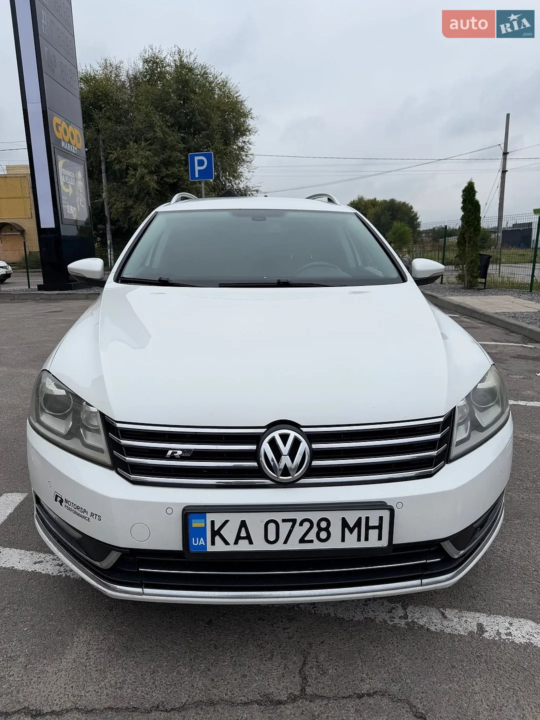 Volkswagen Passat 2011 — 1