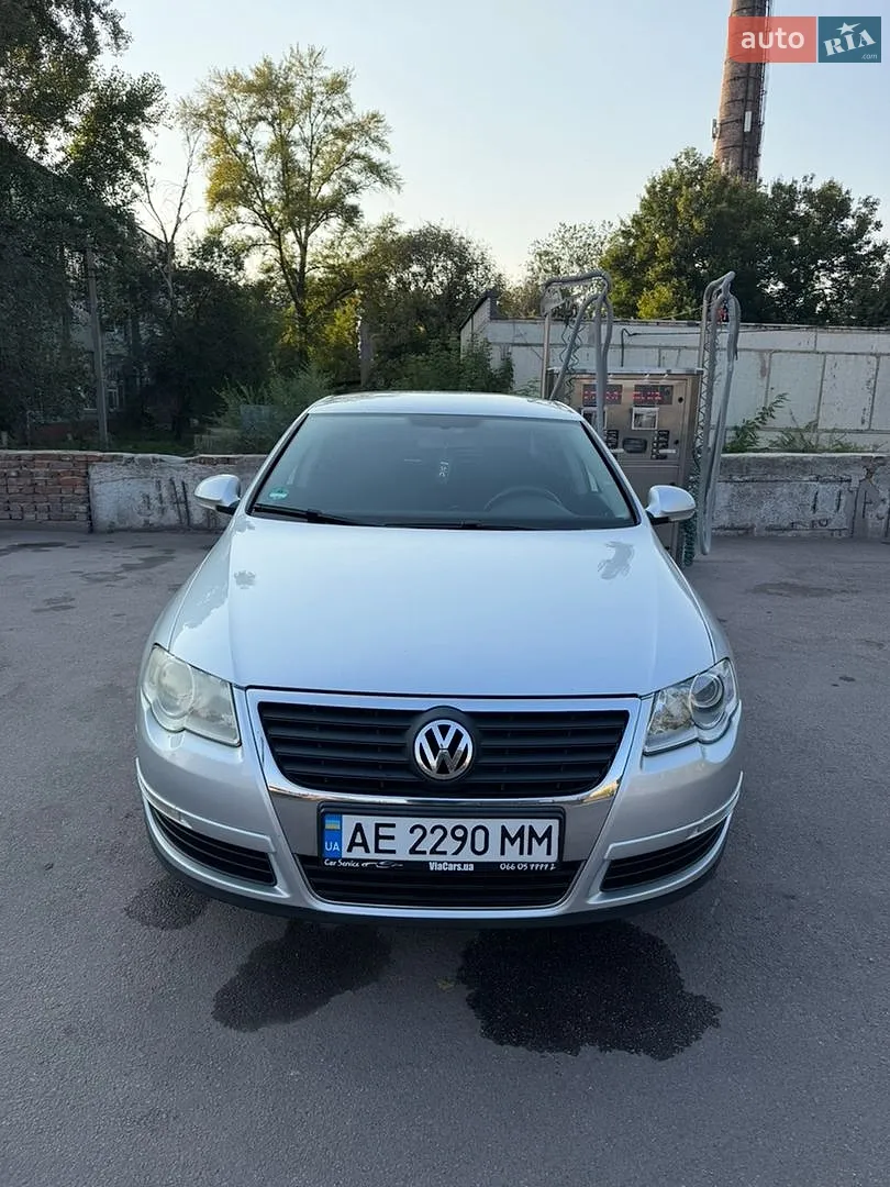 Volkswagen Passat, 2005