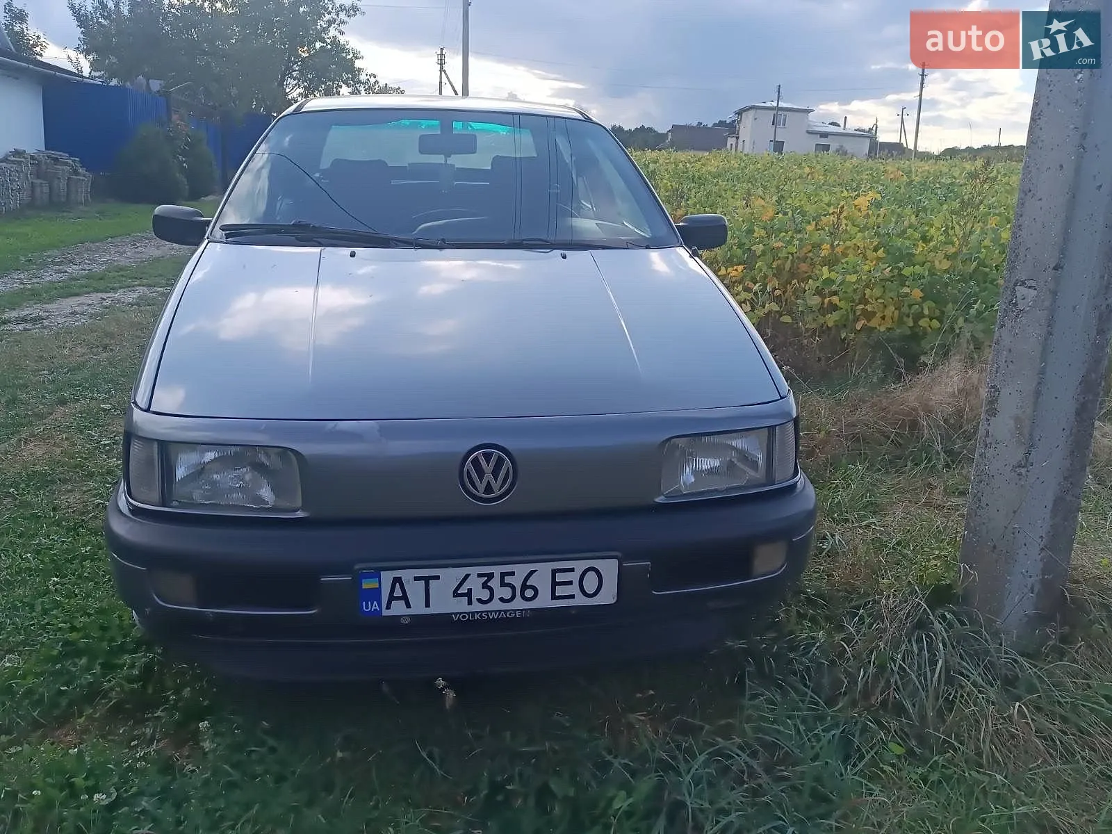 Volkswagen Passat, 1988