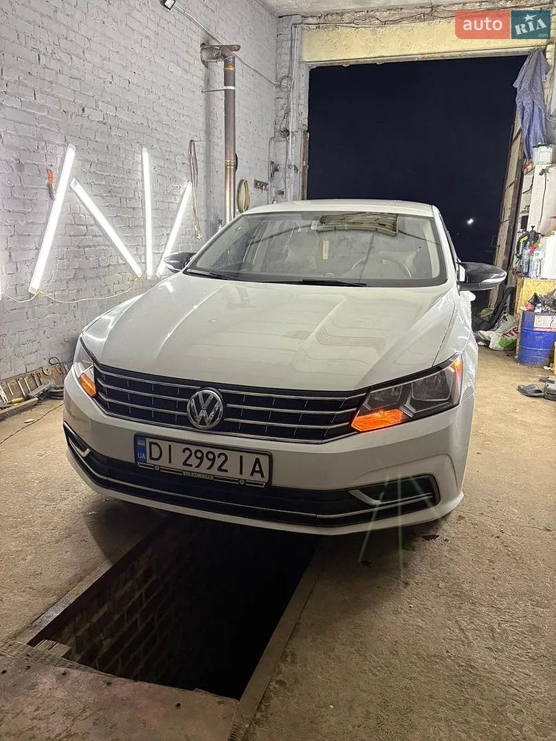 Volkswagen Passat, 2016