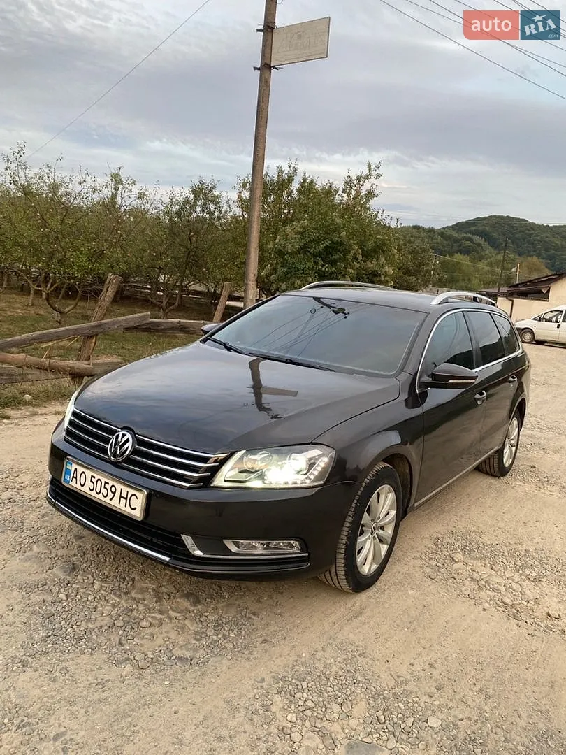 Volkswagen Passat, 2011
