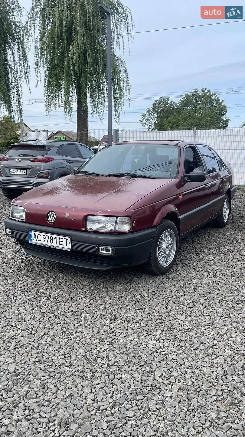 Volkswagen Passat, 1992
