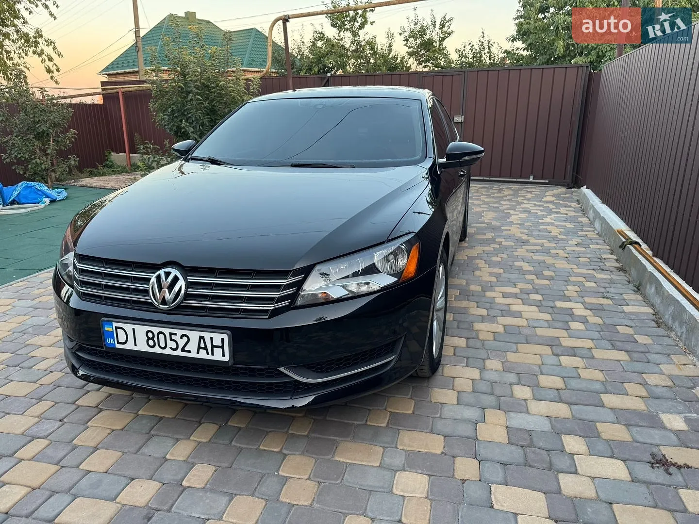 Volkswagen Passat, 2011