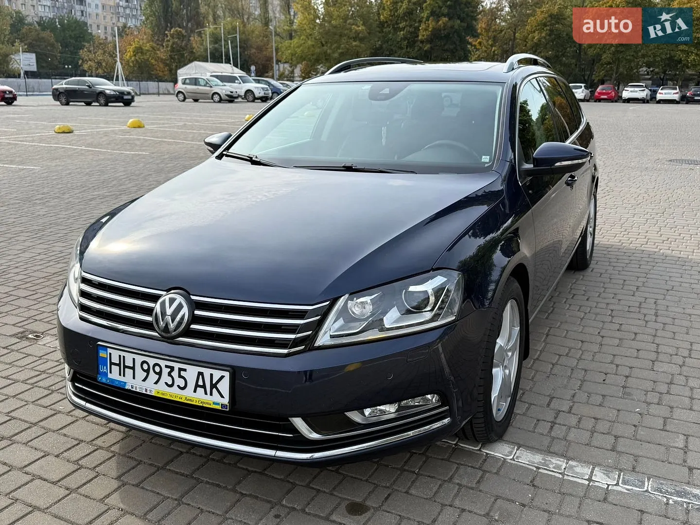 Volkswagen Passat, 2011