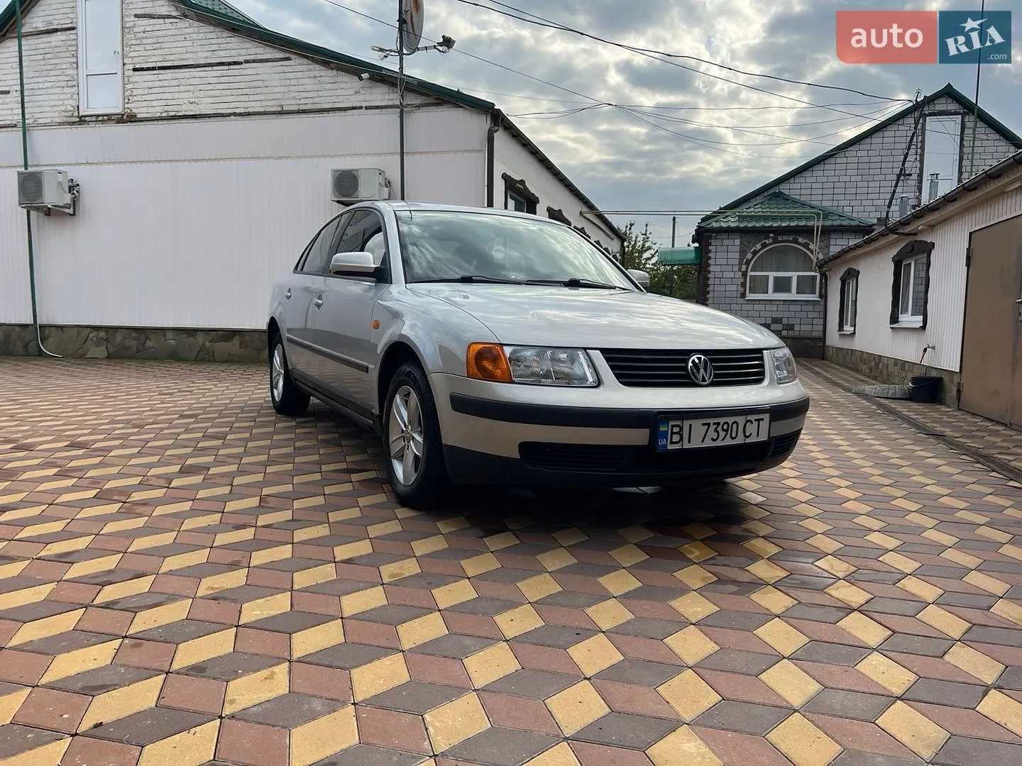 Volkswagen Passat, 1996