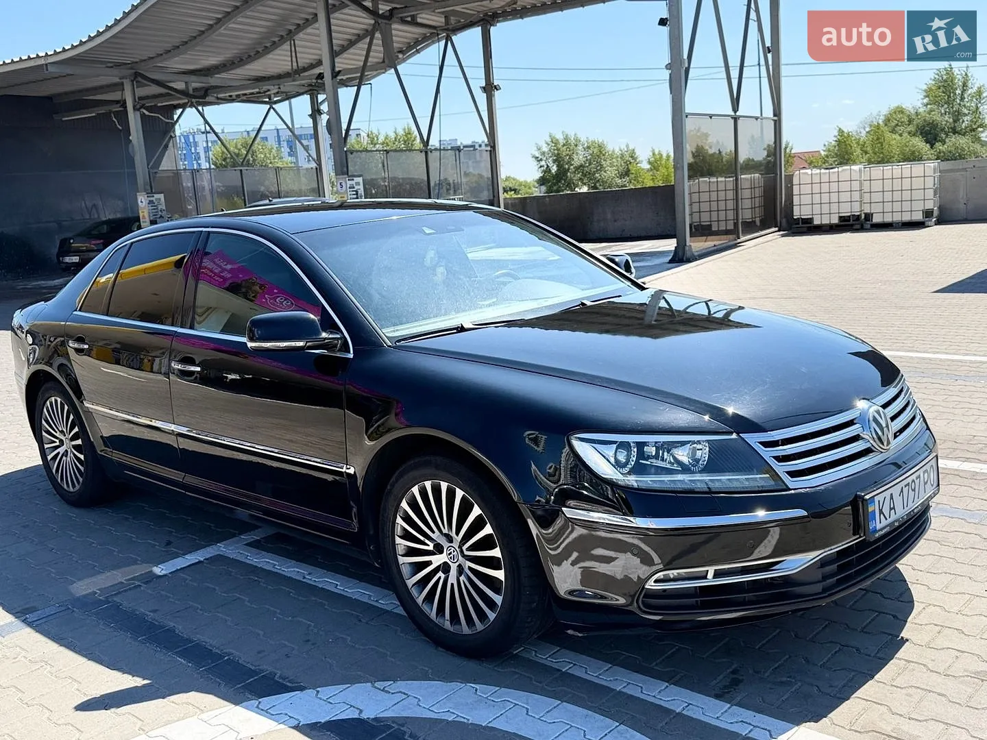 Volkswagen Phaeton, 2014