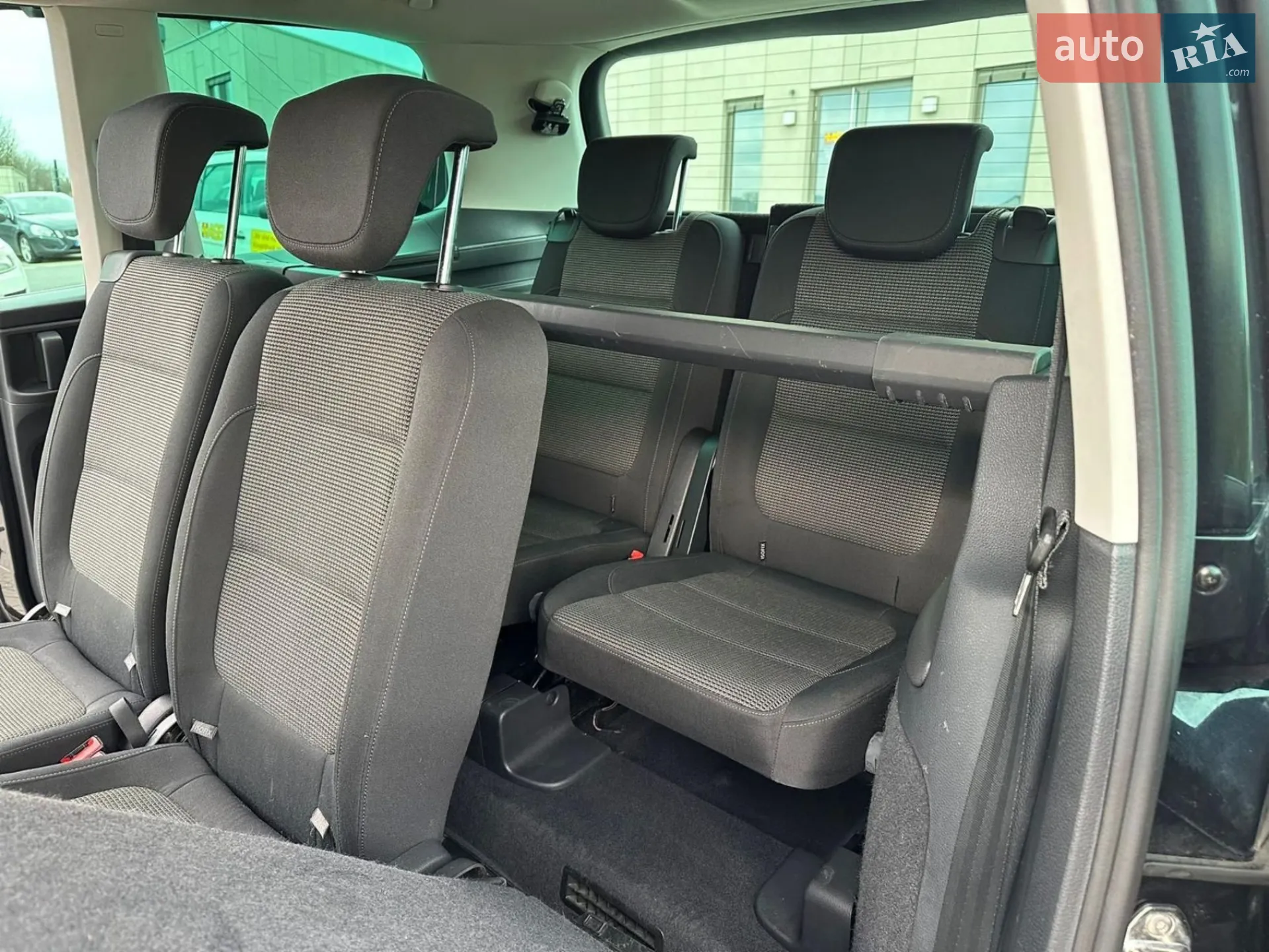 Volkswagen Sharan, 2011