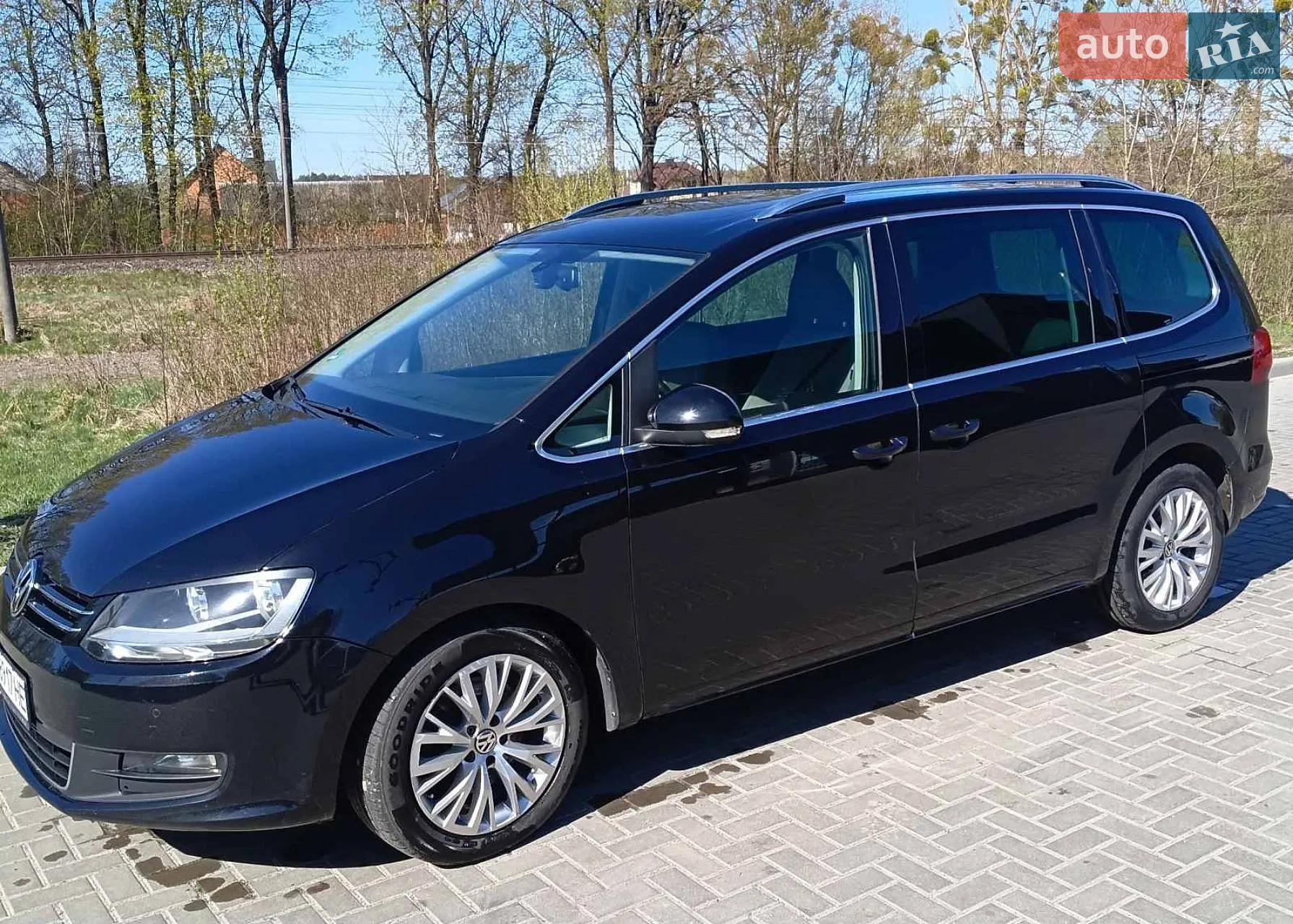 Volkswagen Sharan, 2011