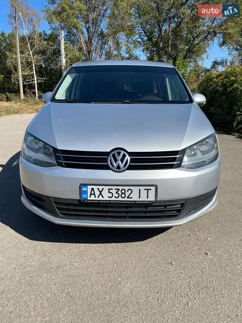 Volkswagen Sharan, 2011