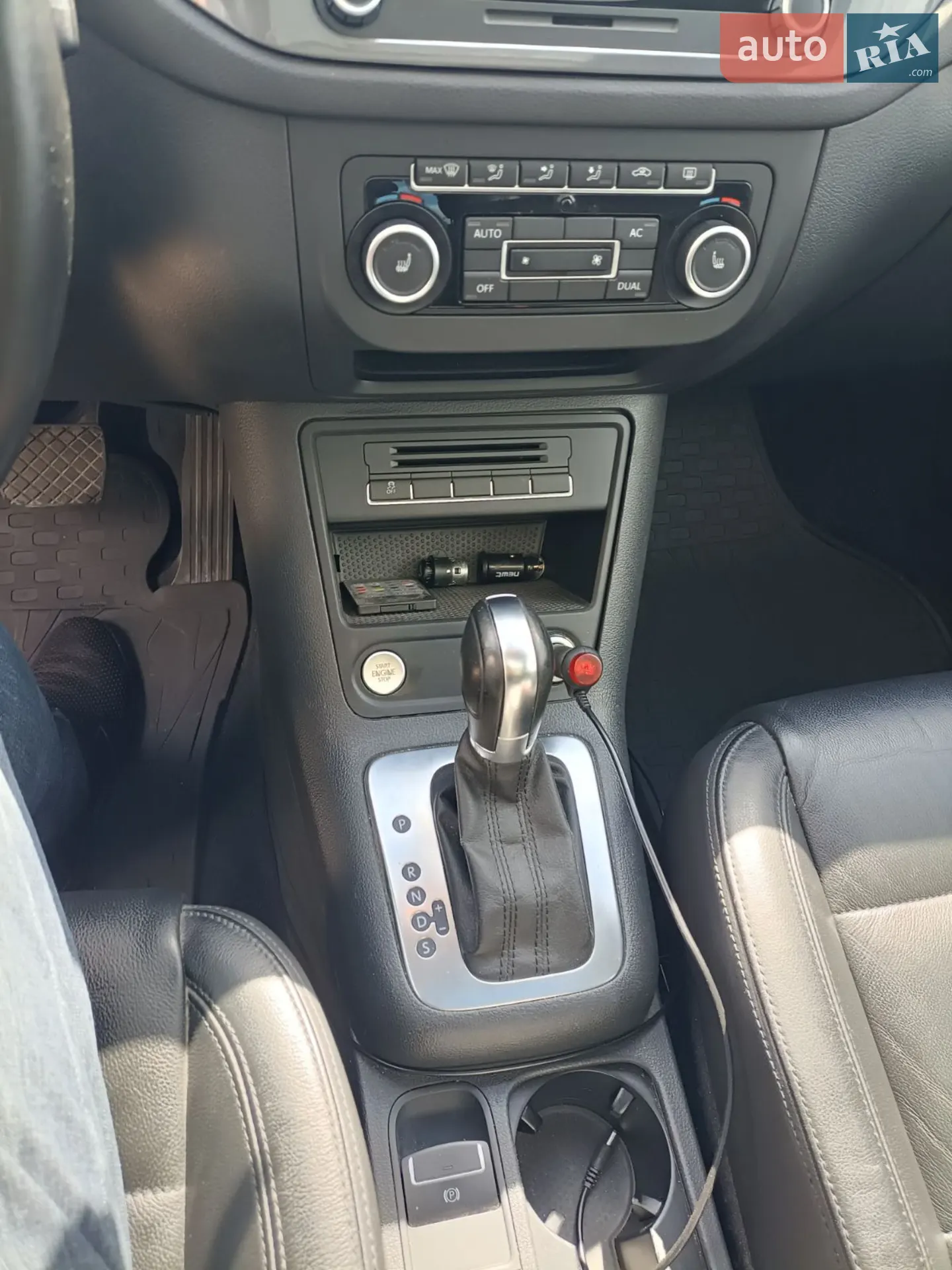 Volkswagen Tiguan, 2011