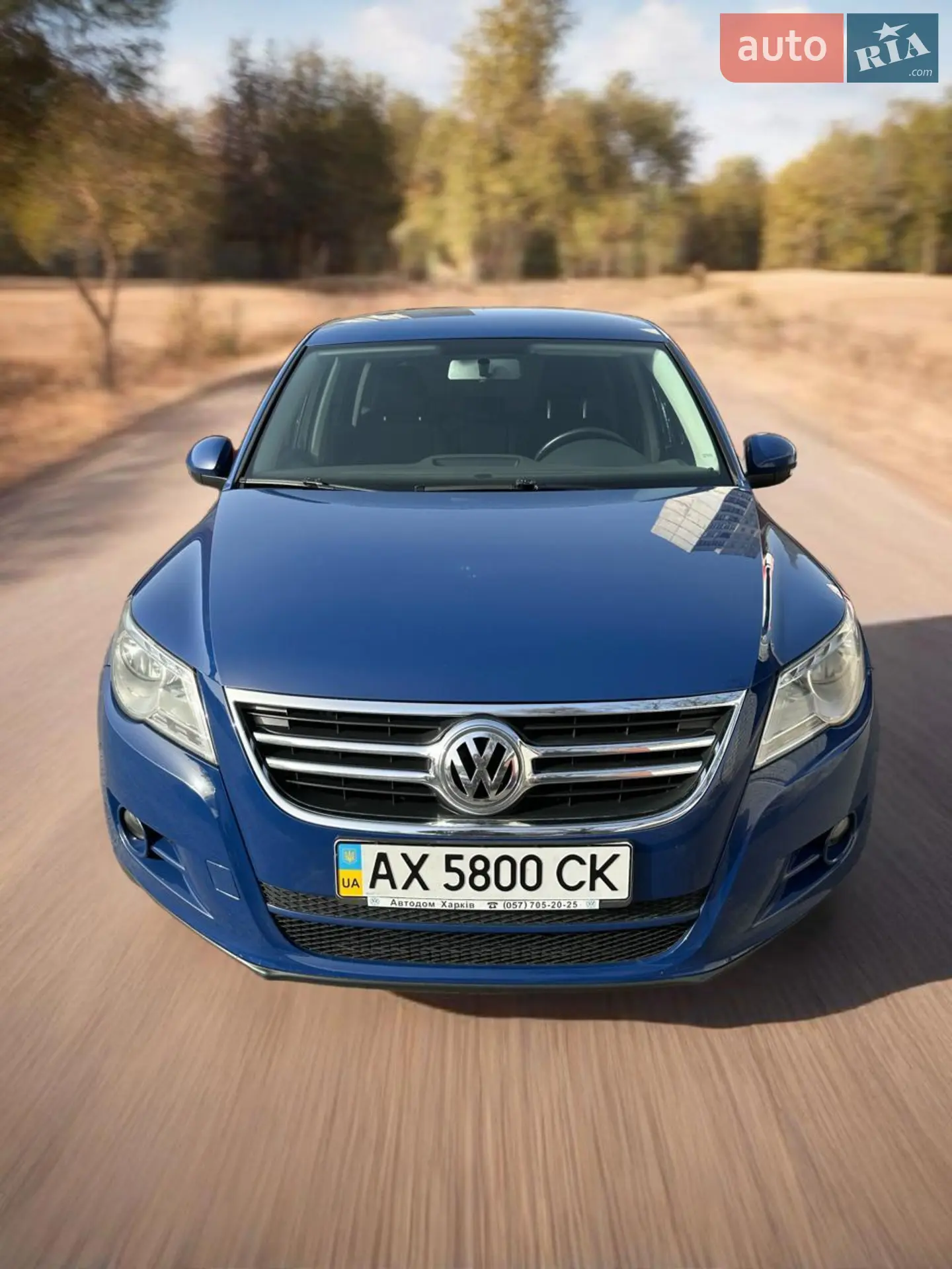 Volkswagen Tiguan, 2011