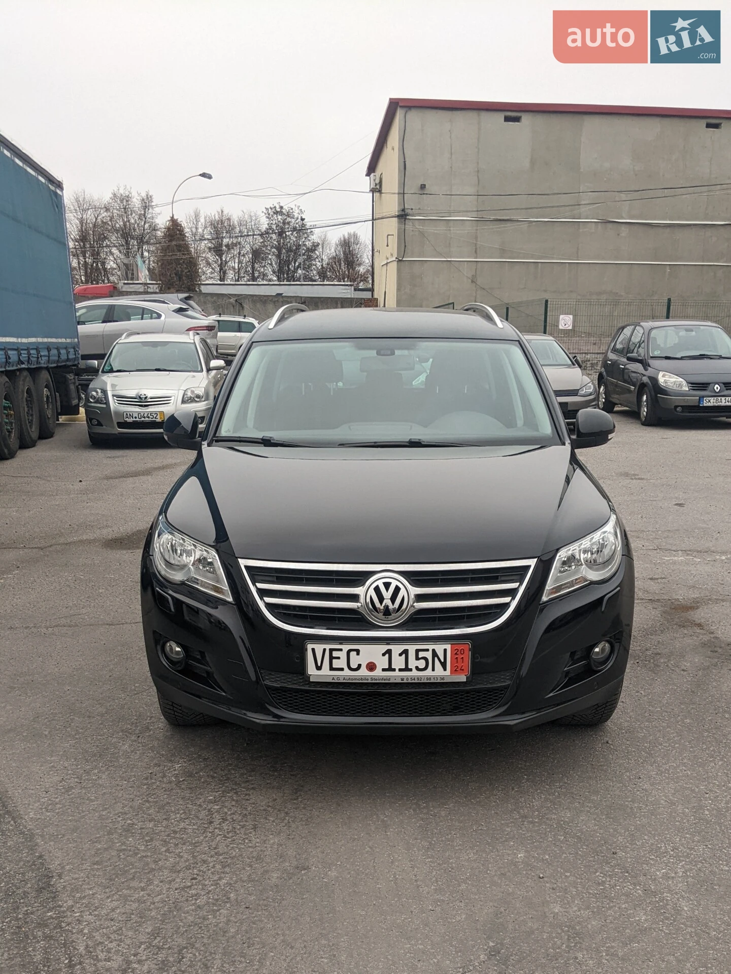 Volkswagen Tiguan, 2011