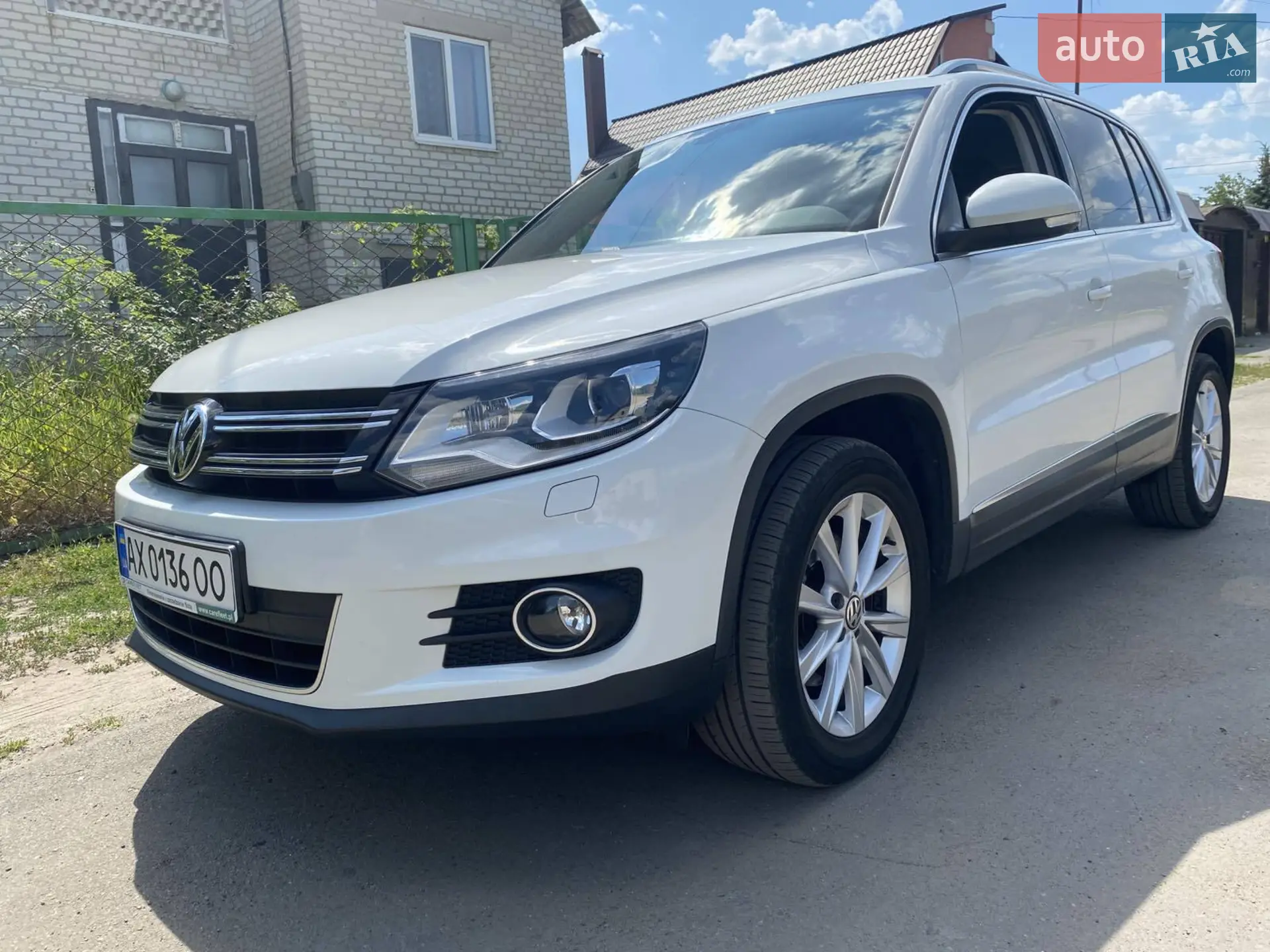 Volkswagen Tiguan, 2015