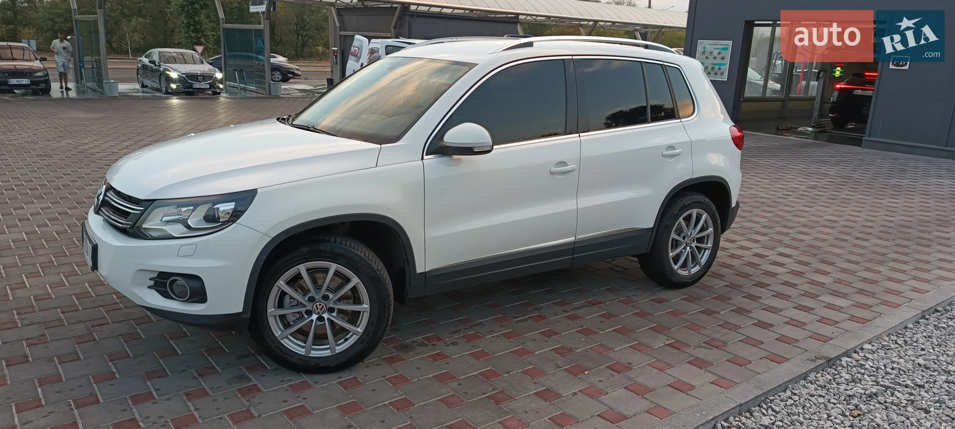Volkswagen Tiguan, 2015