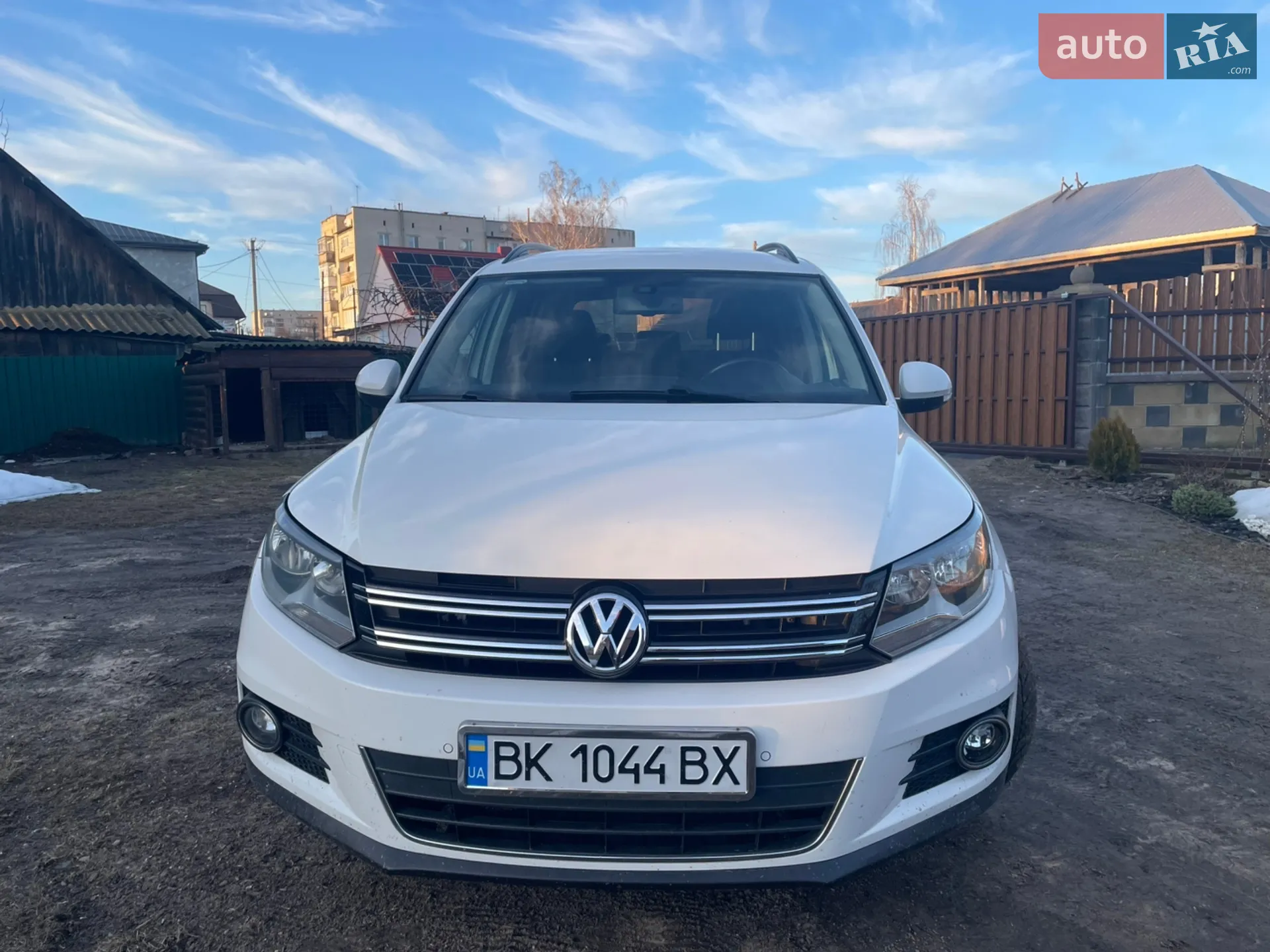 Volkswagen Tiguan, 2011