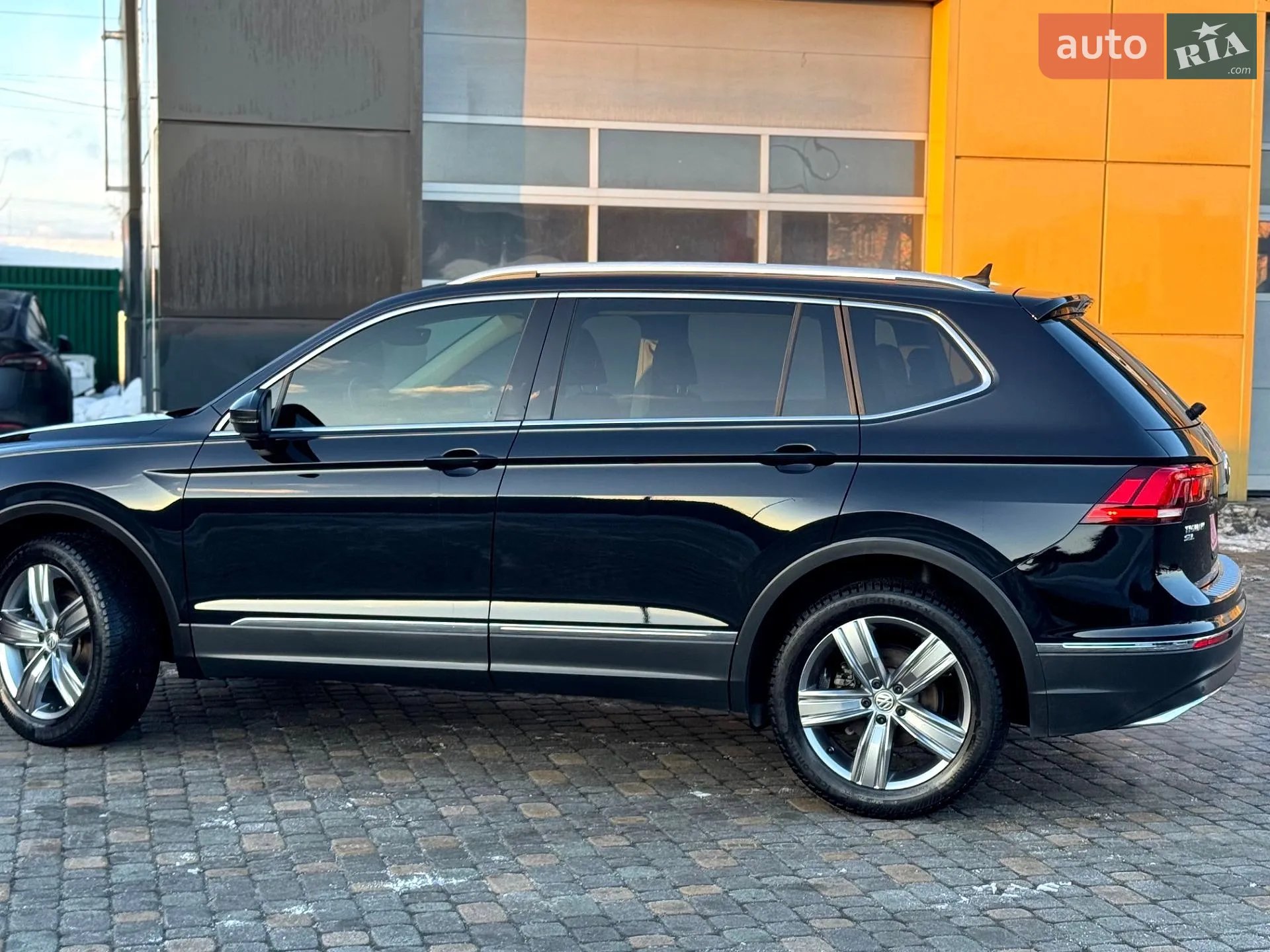 Volkswagen Tiguan, 2020