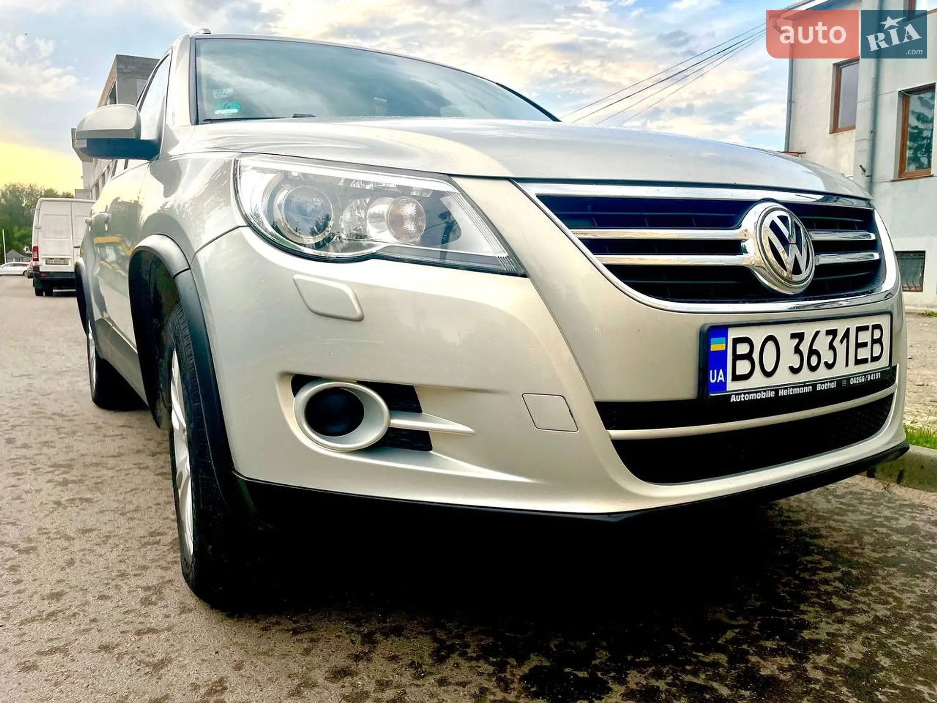 Volkswagen Tiguan, 2010