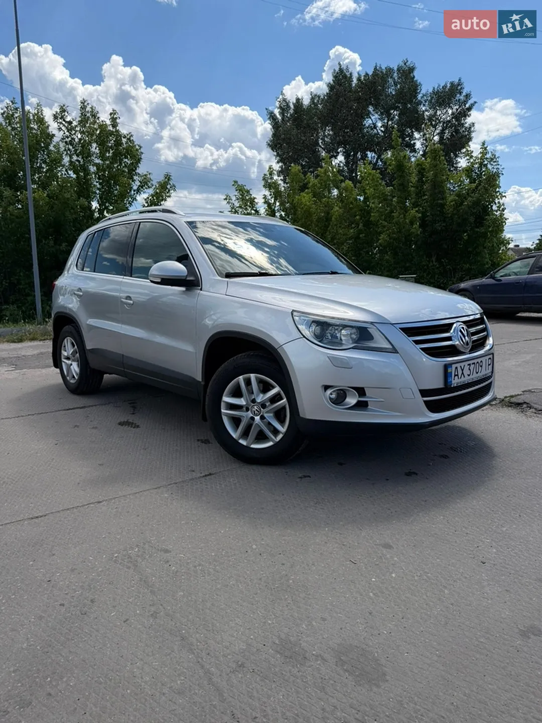 Volkswagen Tiguan, 2010