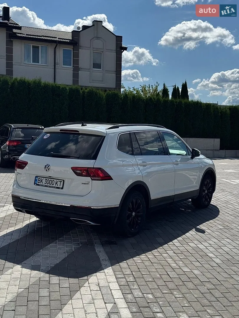 Volkswagen Tiguan, 2017
