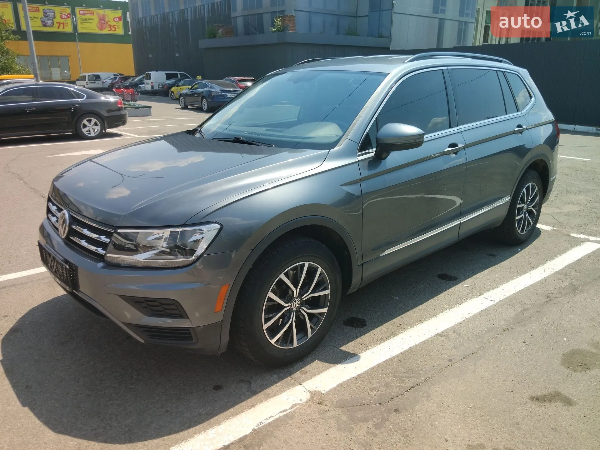 Volkswagen Tiguan, 2020
