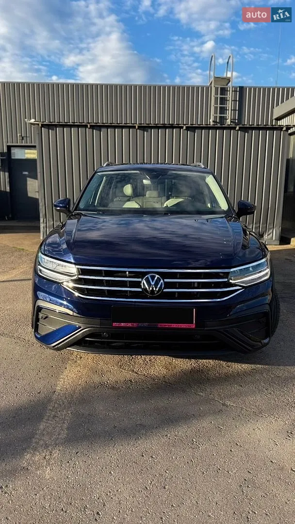 Volkswagen Tiguan, 2023