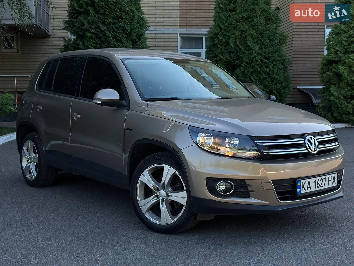 Volkswagen Tiguan, 2015