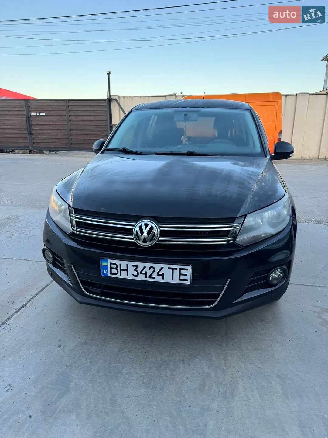 Volkswagen Tiguan, 2011