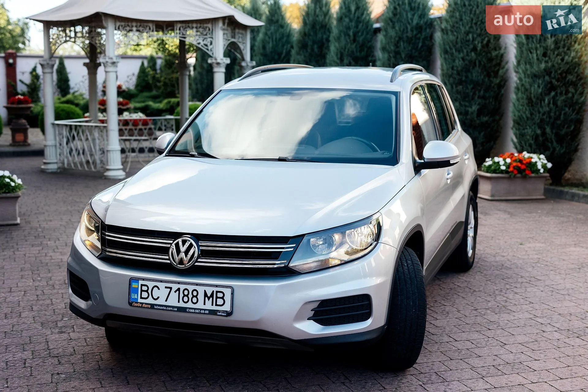 Volkswagen Tiguan, 2015
