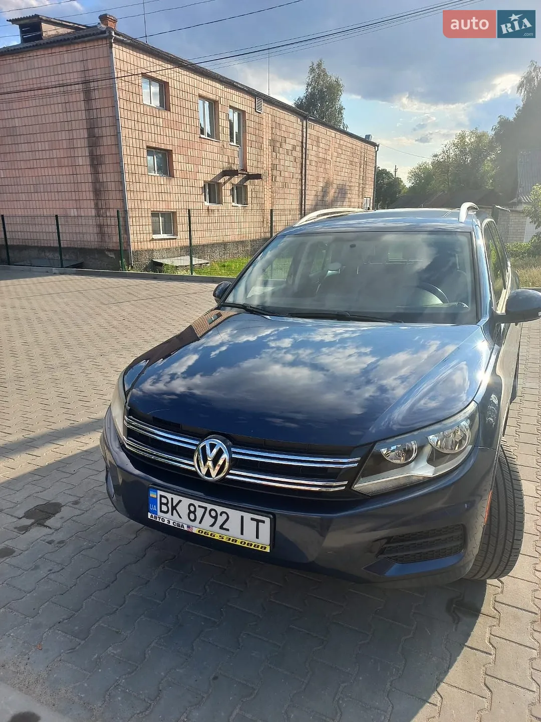 Volkswagen Tiguan, 2012