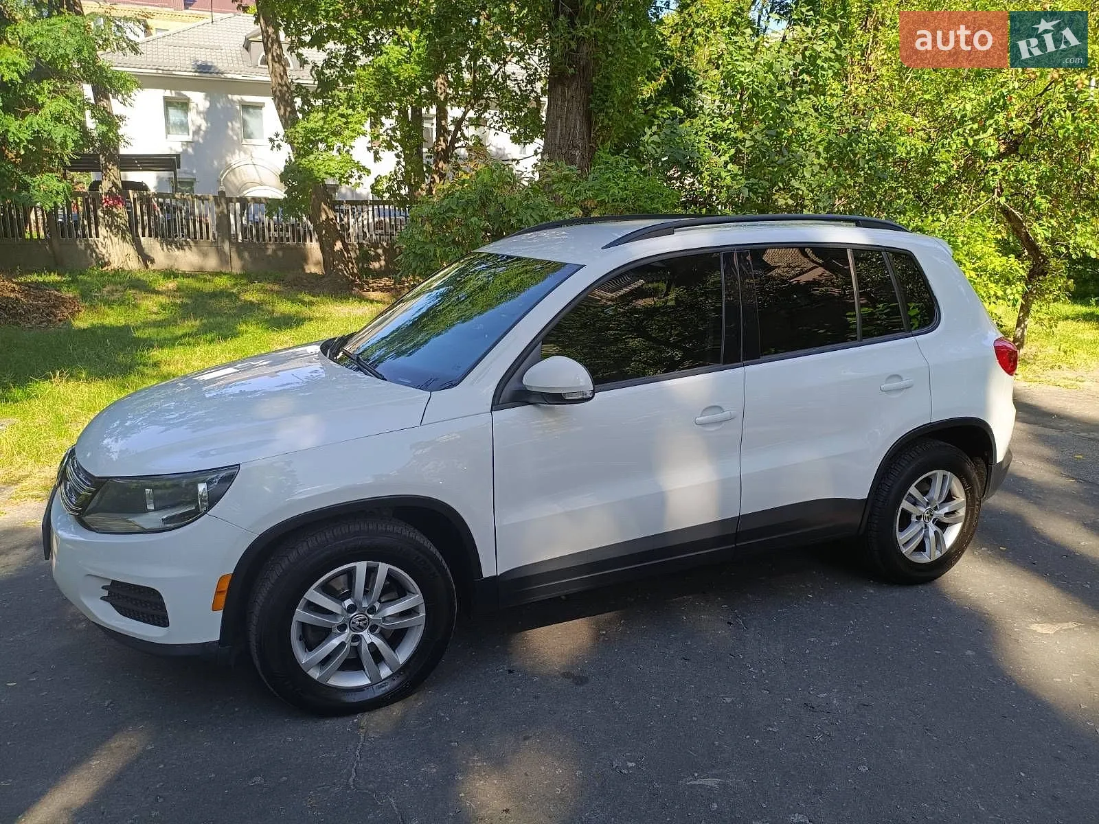 Volkswagen Tiguan, 2015