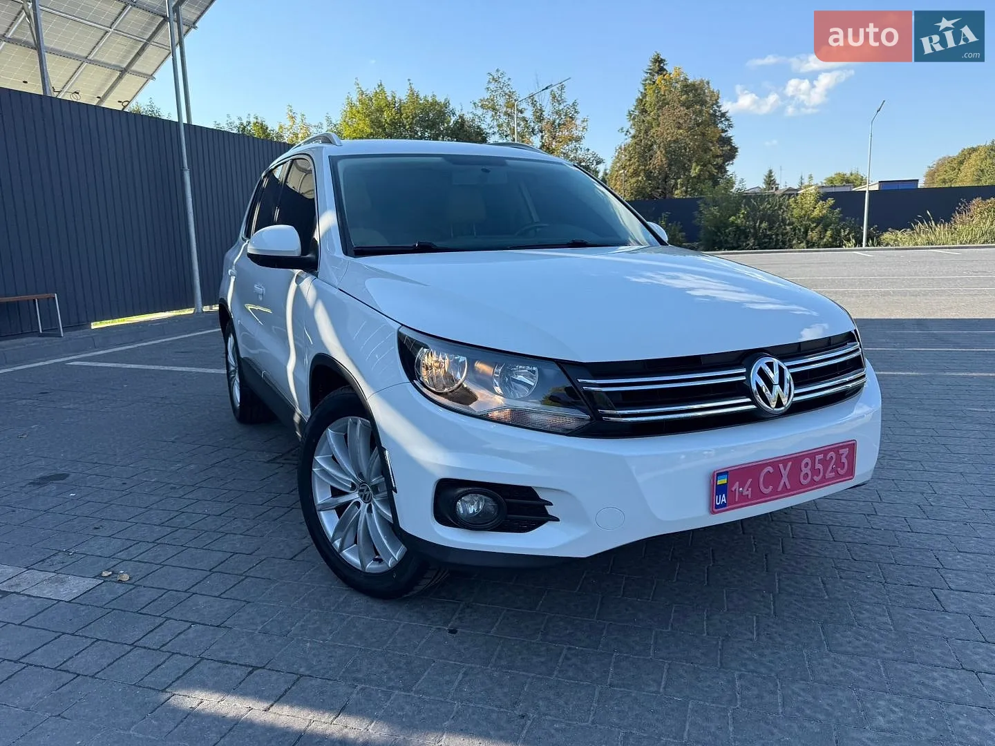 Volkswagen Tiguan, 2015
