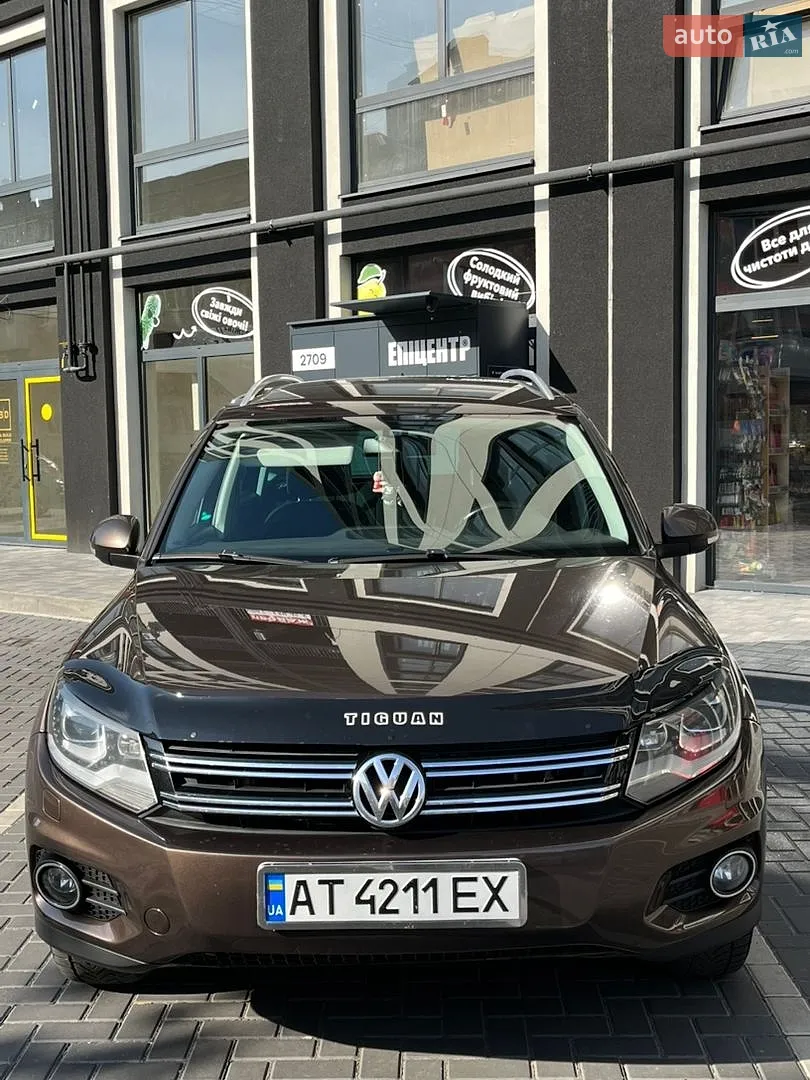 Volkswagen Tiguan, 2011