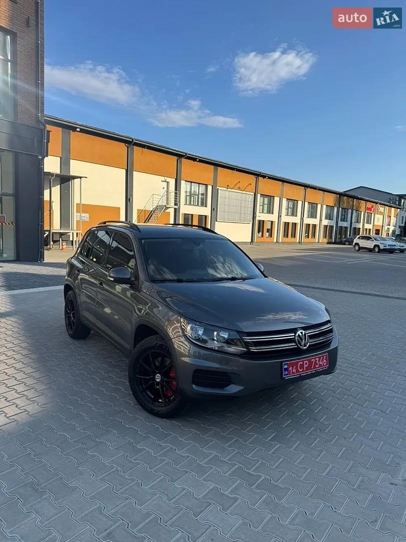 Volkswagen Tiguan, 2015