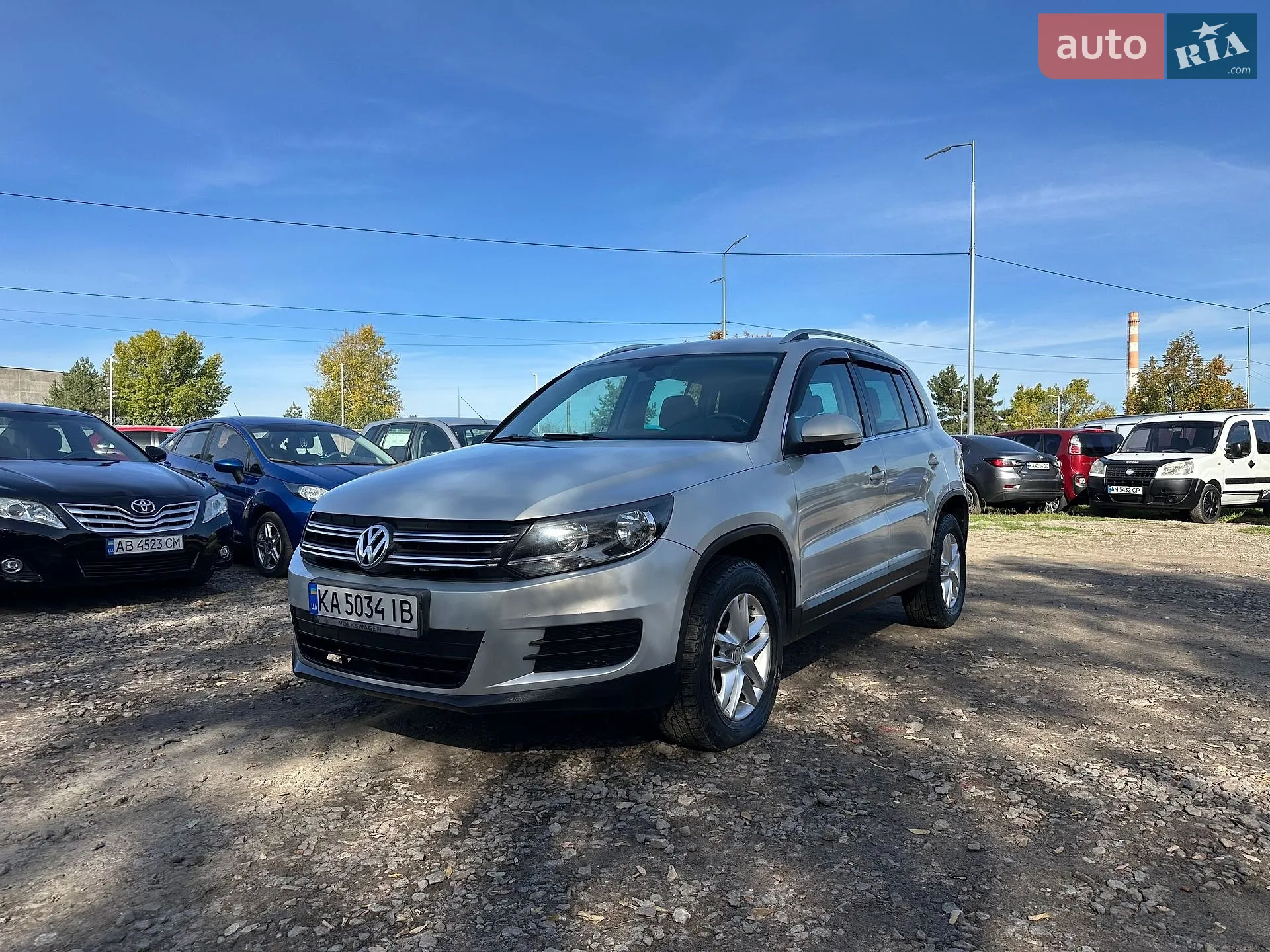 Volkswagen Tiguan, 2011