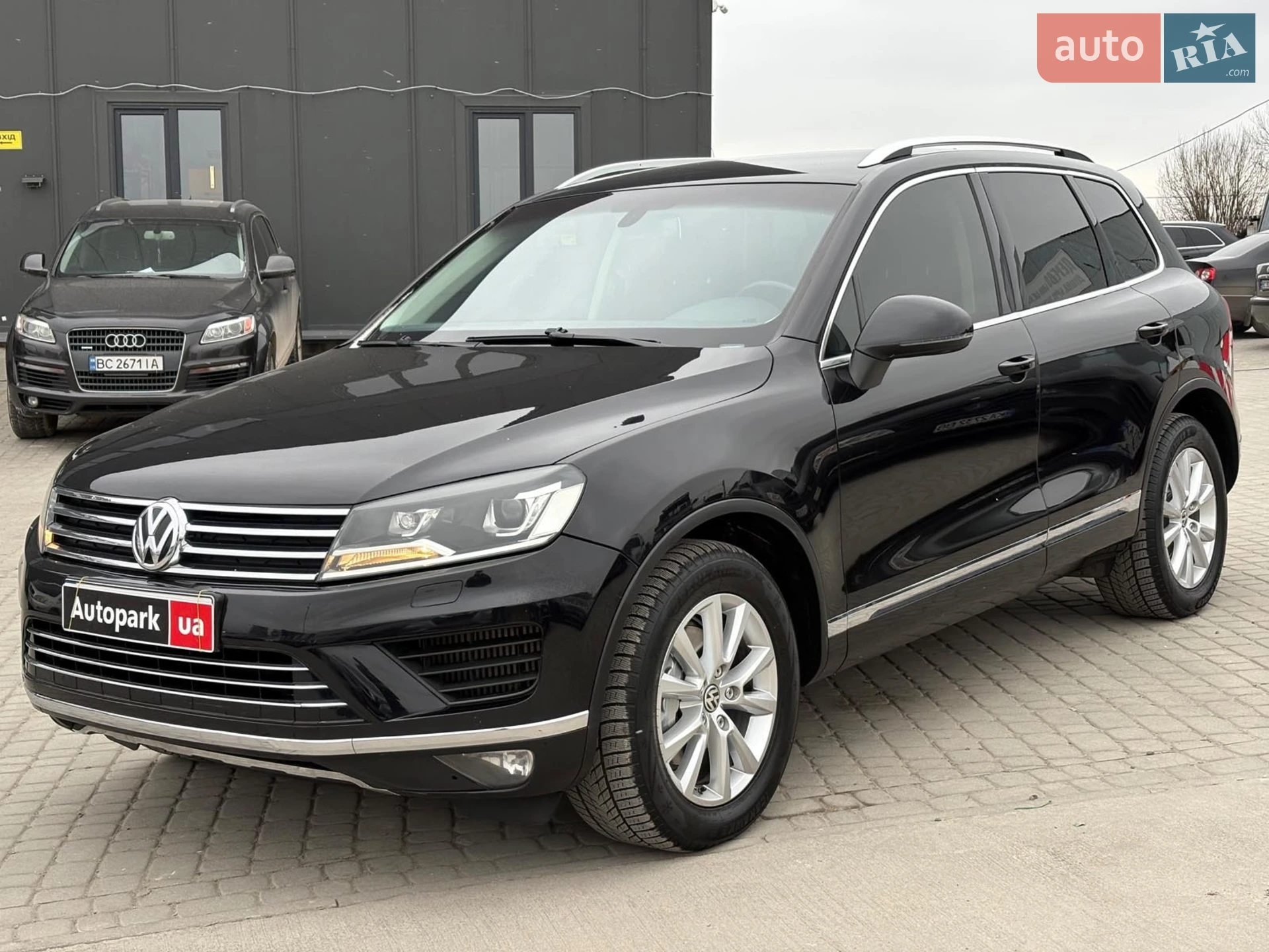 Volkswagen Touareg, 2015
