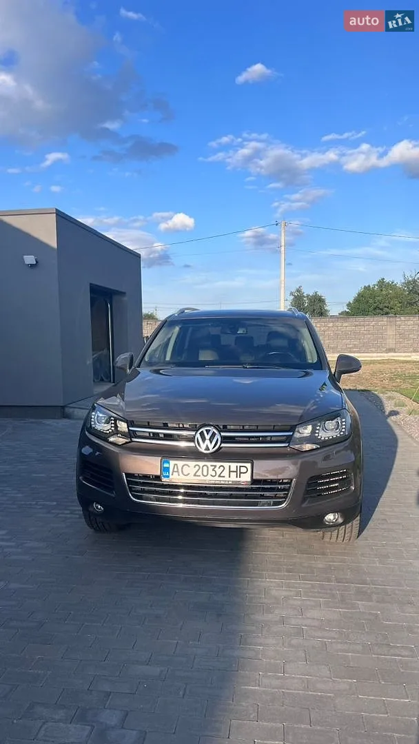 Volkswagen Touareg, 2011