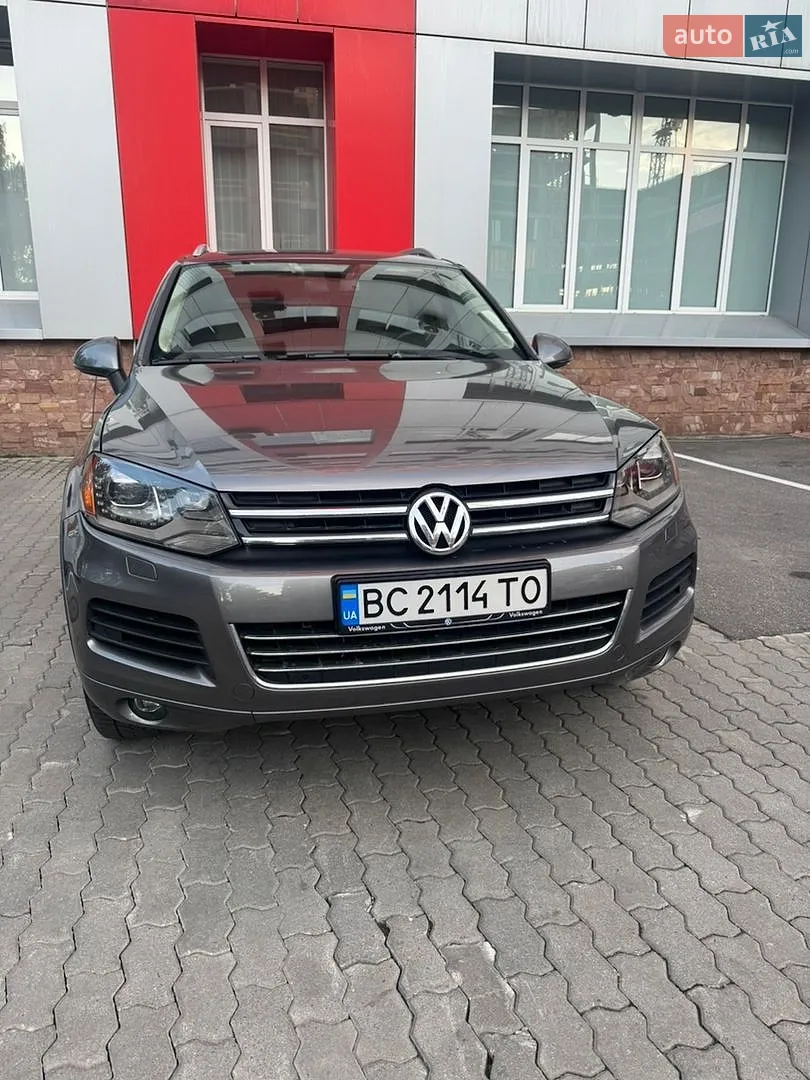 Volkswagen Touareg, 2012