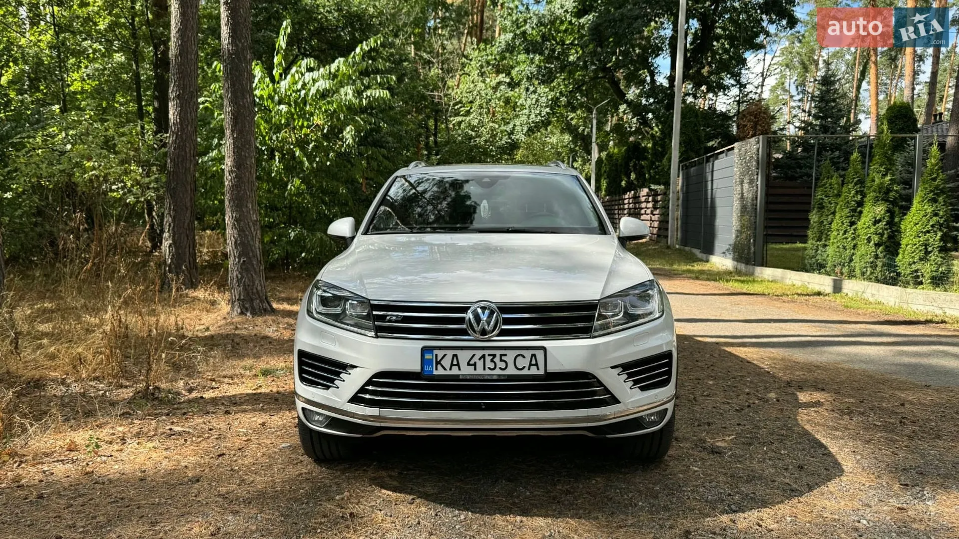 Volkswagen Touareg 2016 — 1