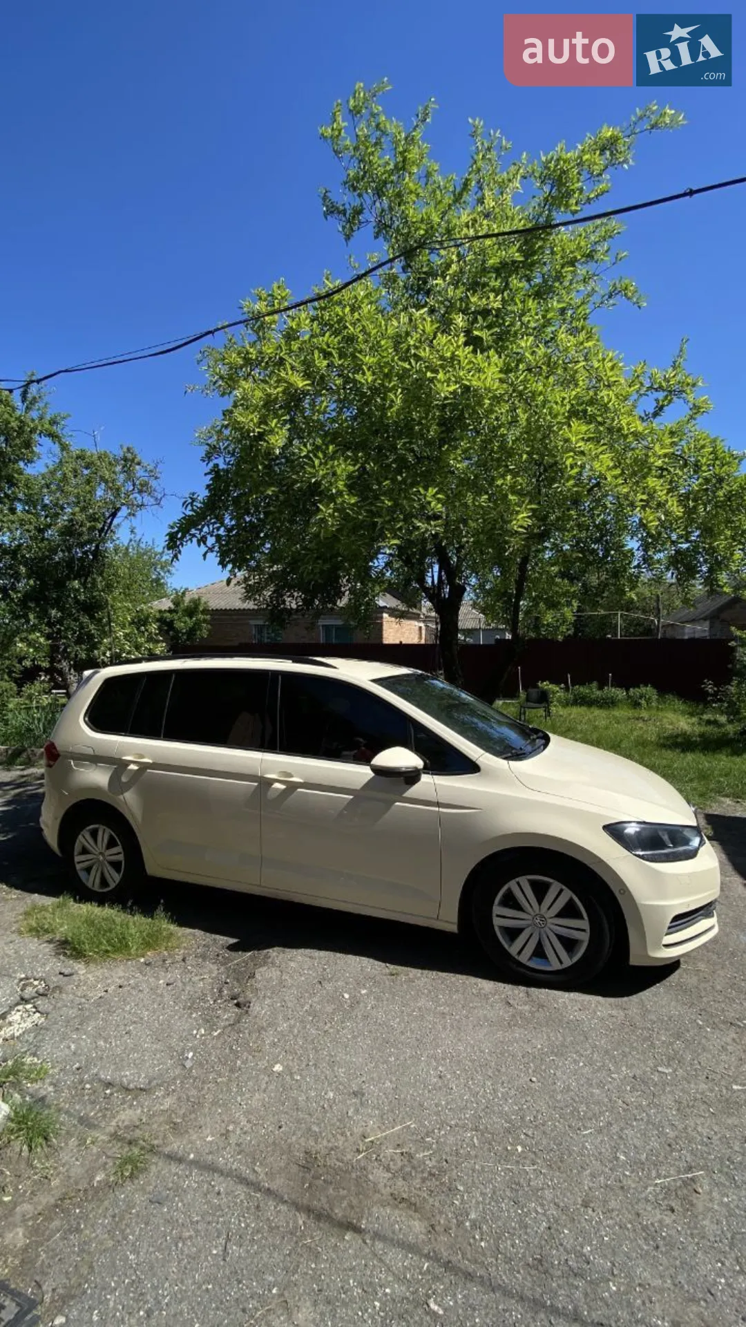 Volkswagen Touran, 2016