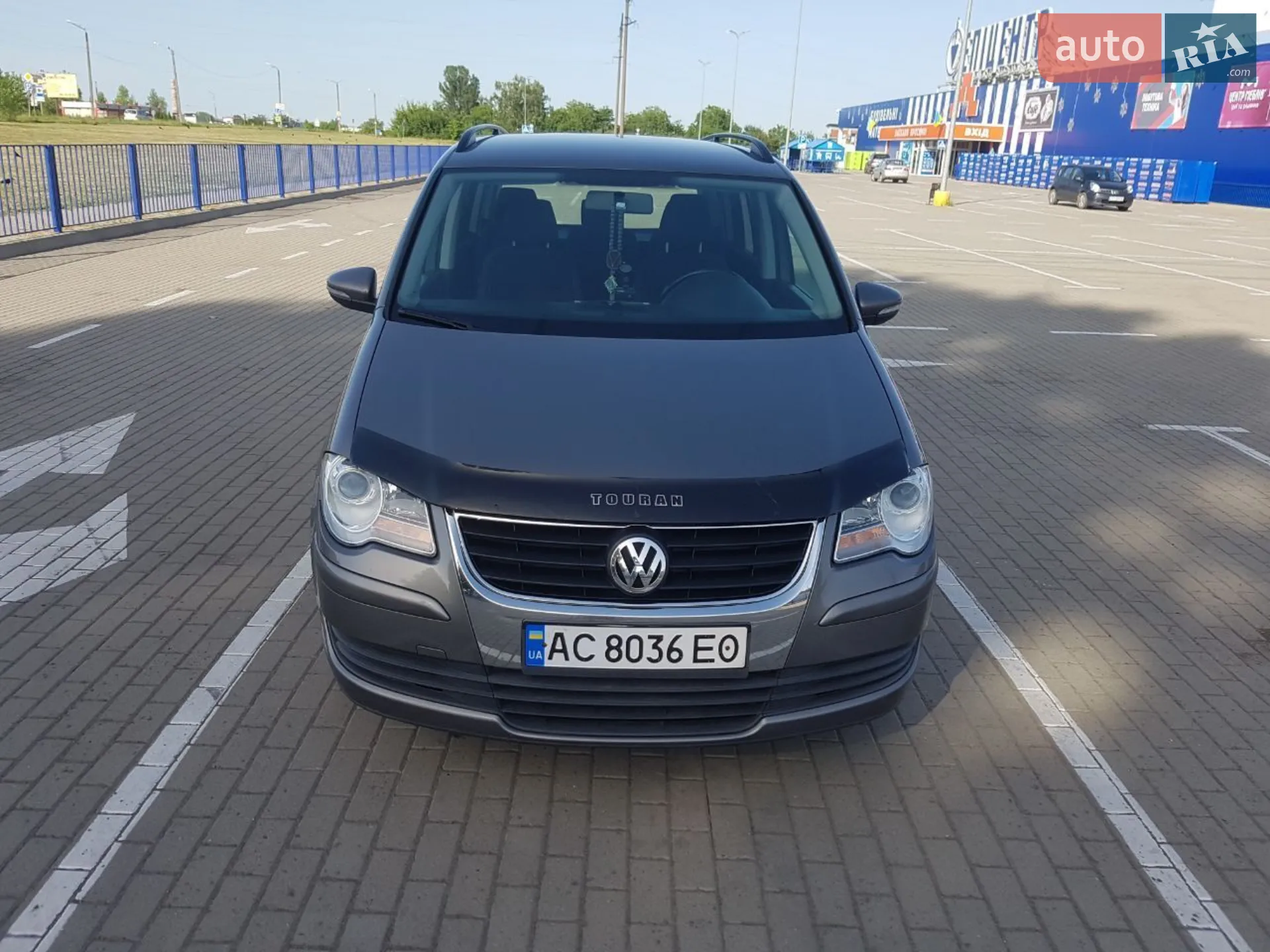 Volkswagen Touran, 2009