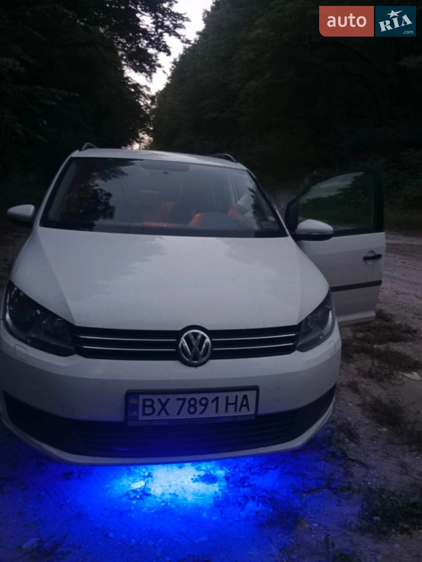 Volkswagen Touran, 2011