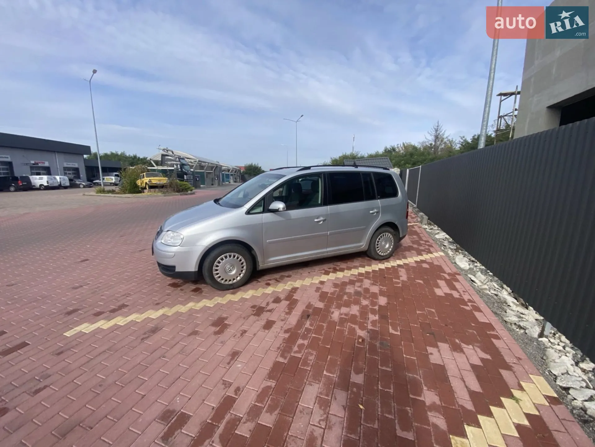 Volkswagen Touran, 2005